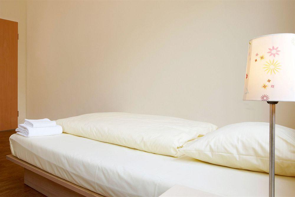 Smart Stay - Hostel Munich City Exterior photo