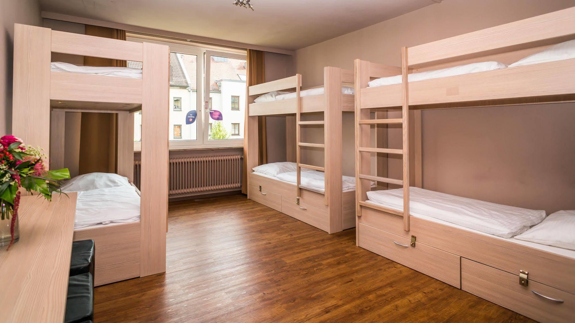 Smart Stay - Hostel Munich City Exterior photo